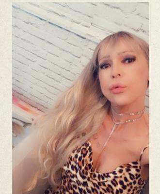 ALESSANDRAEVANS40, 60