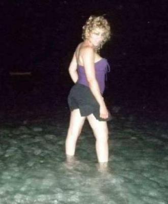 CHICANUEVAENALCANTARILLA0, 30