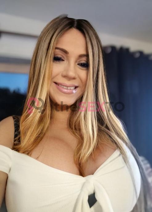 Prostituta NICOLE, +34674447924, Salou, 1